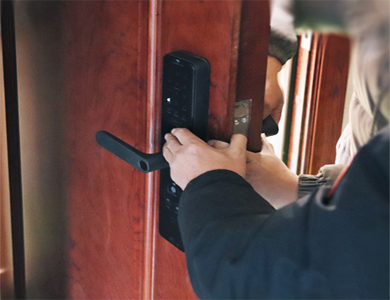 洪湖24小时上门开锁公司
